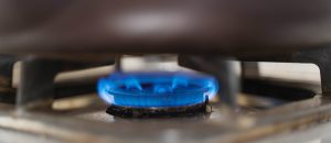 ゆっくりと芋に火を通すとしっとりトロトロの焼き芋になります。